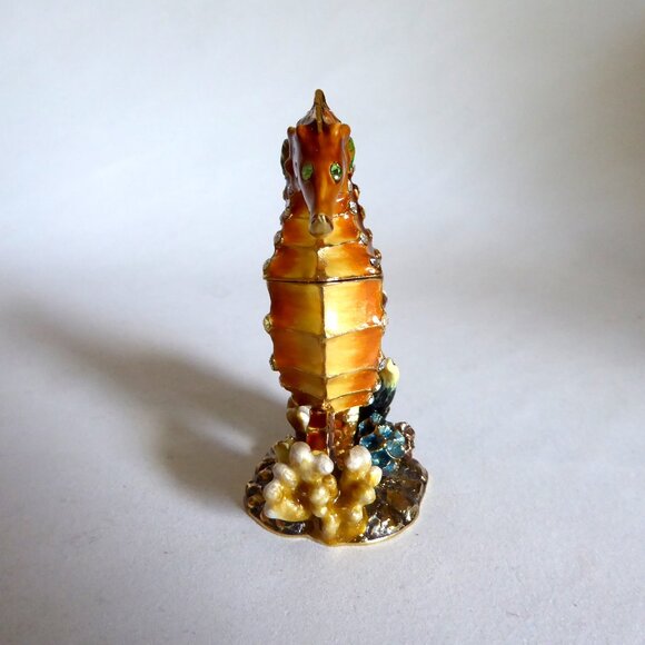 RUCINNI ENAMELED BEJEWELED SEAHORSE OCEAN TRINKET BOX (NEW IN BOX) - Picture 4 of 9